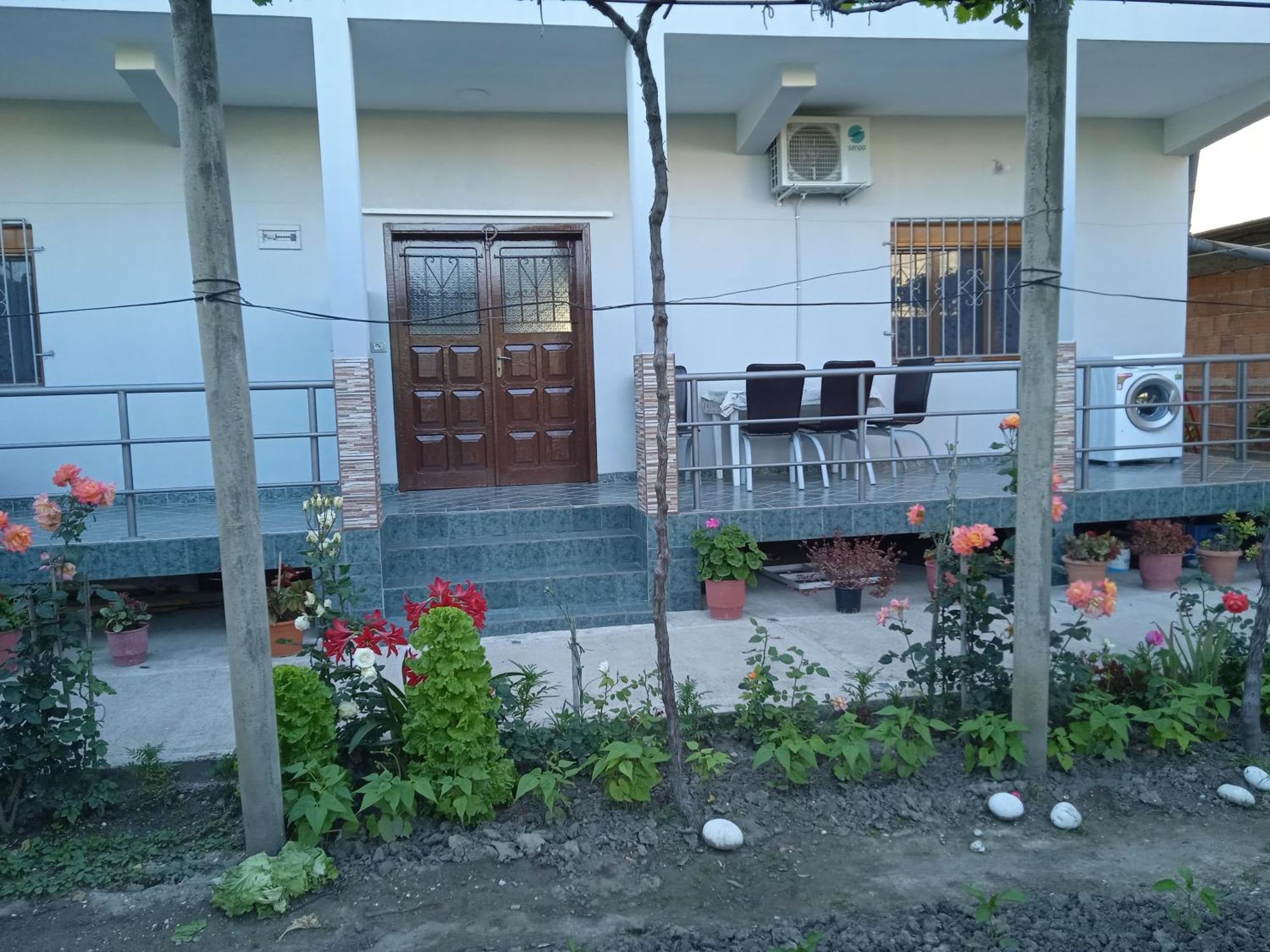 Vila N Dervishi Vlorë Eksteriør bilde