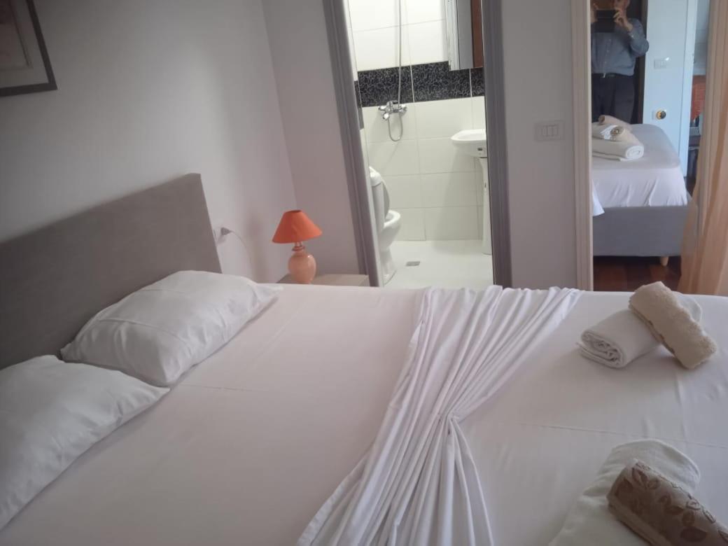 Vila N Dervishi Vlorë Eksteriør bilde